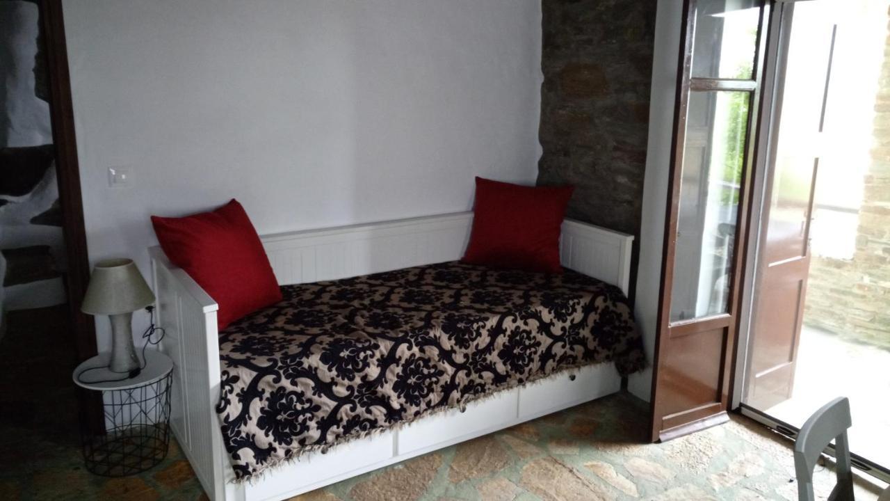 Gasthaus Monte Kechros Arnados Exterior foto
