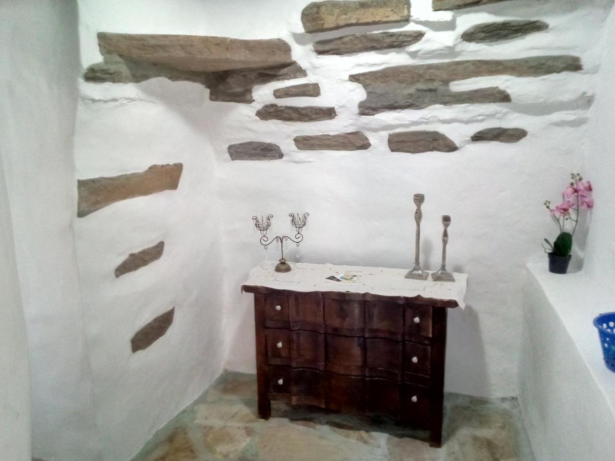 Gasthaus Monte Kechros Arnados Exterior foto